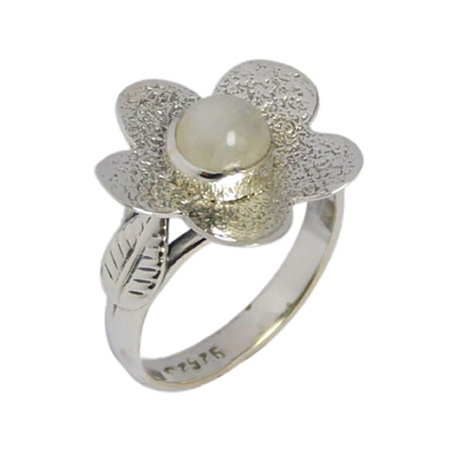 FLOWER / MOONSTONE RING