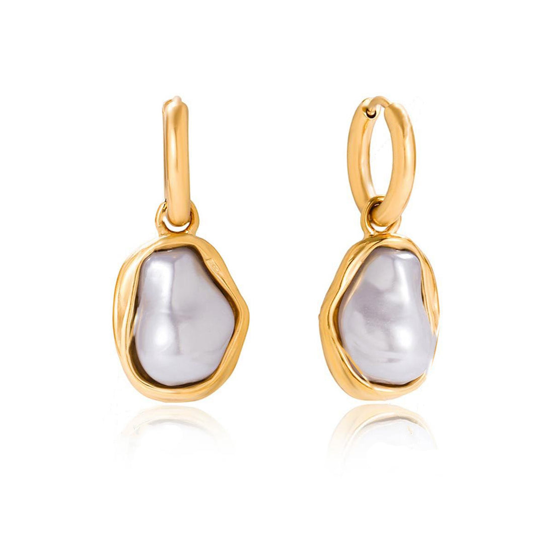 Luna boucles d'oreilles mini créole perle d'eau douce pendant