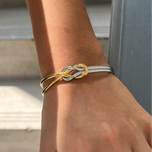 Charger l'image dans la galerie, Arya bracelet solid deux tons aux noeux marin

