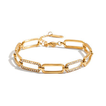 Load image into Gallery viewer, Yasmine, 18kt gold-plated chain bracelet with rectangular zircons
