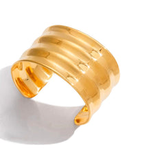 Load image into Gallery viewer, Iris, solid large 18kt gold-plated bracelet
