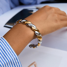 Load image into Gallery viewer, Zeli, two-tone solid twisted bracelet
